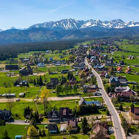 Bed and Breakfast Knieja Murzasichle