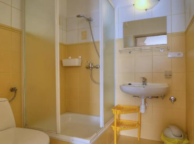 Knieja 3* 穆扎希赫尔