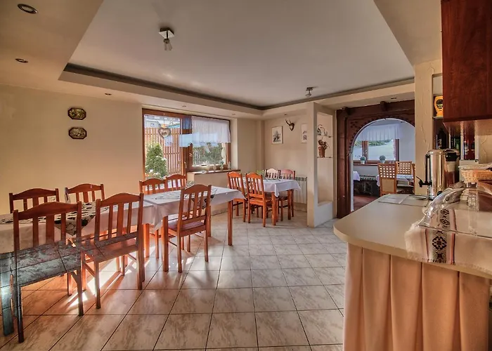 Knieja 3* 穆扎希赫尔