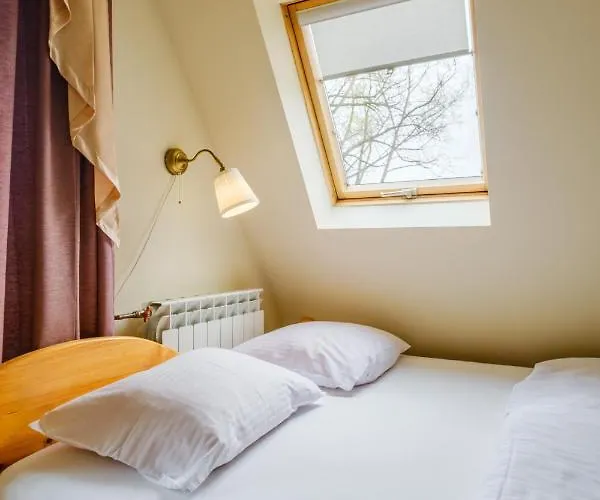 Knieja 3* 穆扎希赫尔