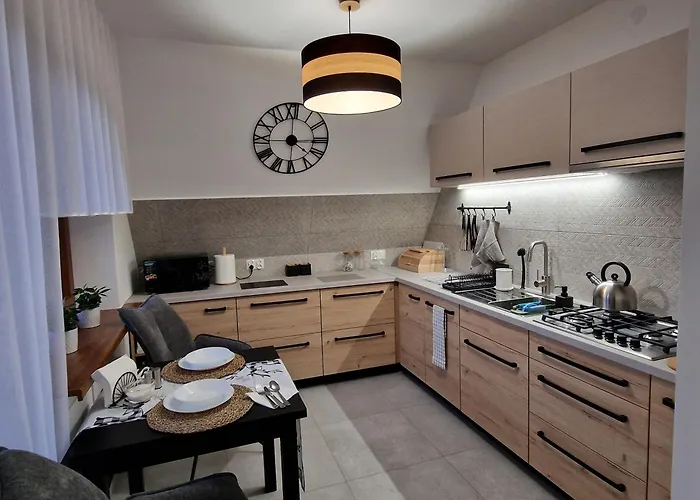 Knieja 穆扎希赫尔