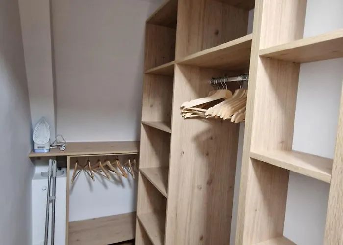 Knieja 住宿加早餐酒店 3*