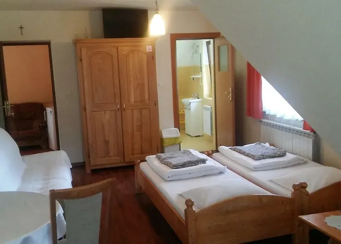 Knieja 住宿加早餐酒店 3*